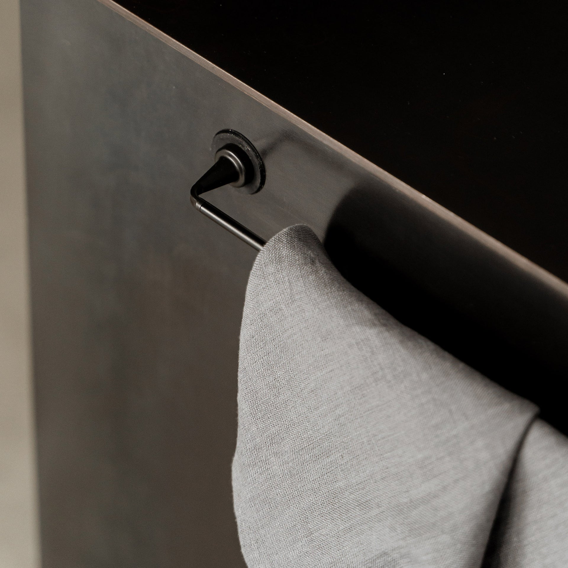 UNIVERSAL - Magnetischer Küchenhalter - mit Klebemontage